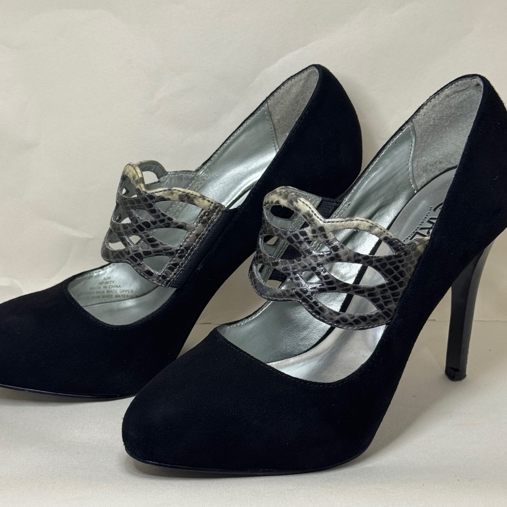 Carlos Santana Infinity Black Heels